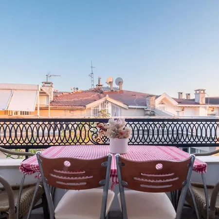 Peaceful Flat With Adalar View, Balcony And Terrace In Maltepe Istanbul