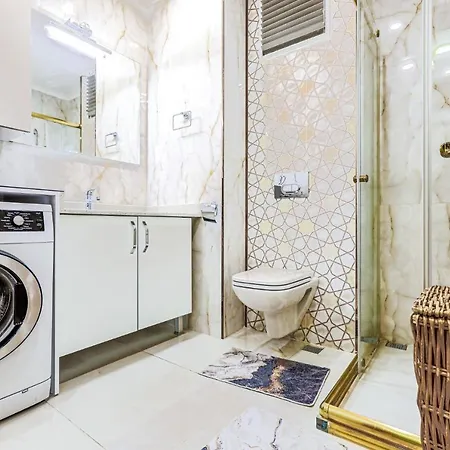 Apartment Peaceful Flat With Adalar View, Balcony And Terrace In Maltepe *