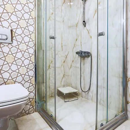 Peaceful Flat With Adalar View, Balcony And Terrace In Maltepe